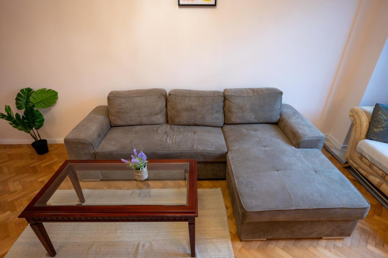 Spacious 1Bdr Apartment Near City Center София Екстериор снимка