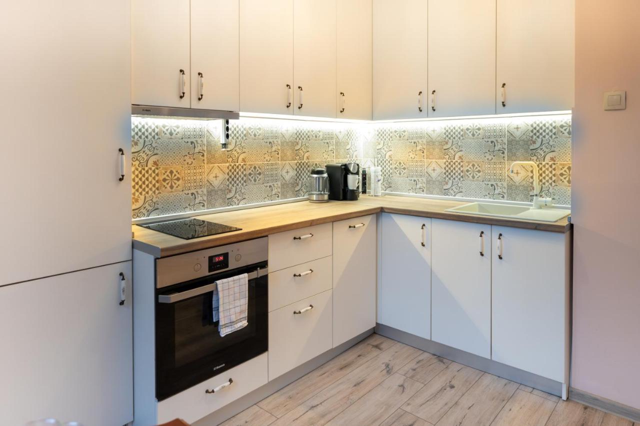 Spacious 1Bdr Apartment Near City Center София Екстериор снимка